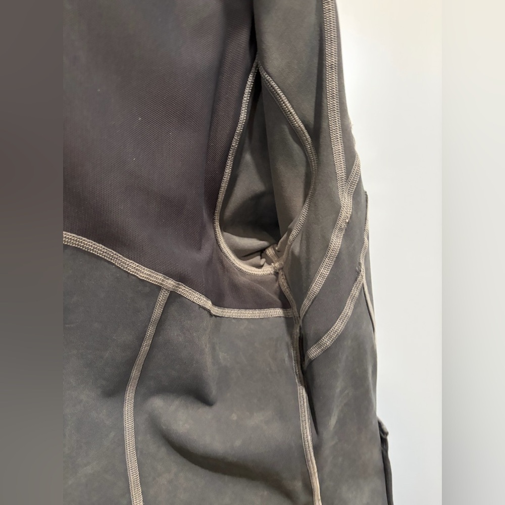 Lululemon "Define" Blue Jacket, Size 10 - image 3